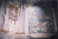Kalvaria_Hun_temple_inside_1