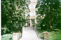Palace_of_Forestry_with_the_2_mammoth_pines